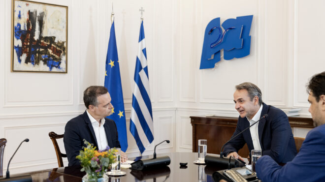 τετ-α-τετ-μητσοτάκη-δούκα-στο-μαξίμου-564377161
