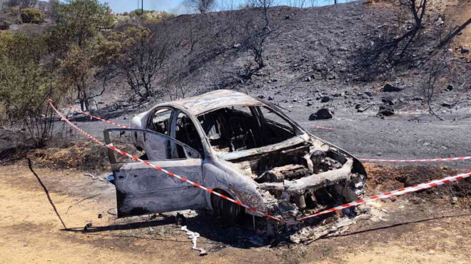 ωραιόκαστρο-μόνο-με-το-νερό-η-πυρκαγι-564329362