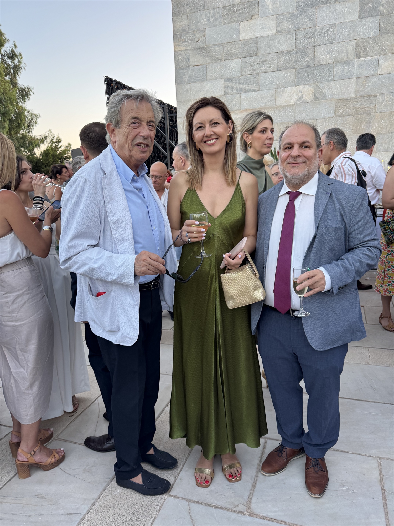 Κοσμοσυρροή στη δεξίωση για την εθνική εορτή της Γαλλίας-1