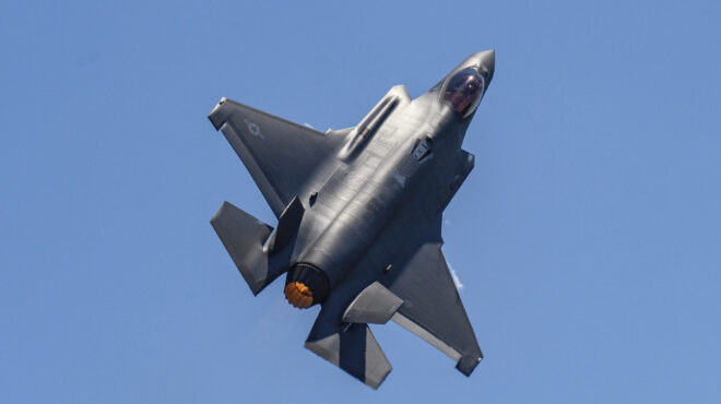 f-35-εμπόδια-για-τα-έξι-μαχητικά-564338950