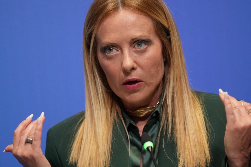 Κλιματιστικά, αμβλώσεις και κυνήγι διχάζουν τους Ευρωπαίους-1