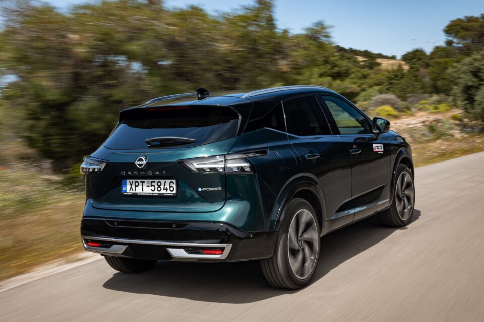 Διαφορετικοί κόσμοι: BYD Atto 3 EVO vs Nissan Qashqai e-Power vs Toyota C-HR PHEV-14