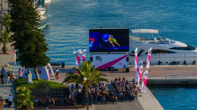 το-cosmote-telekom-art-tech-the-roadshow-ταξιδεύει-σε-16-πόλεις-και-νη-564328201