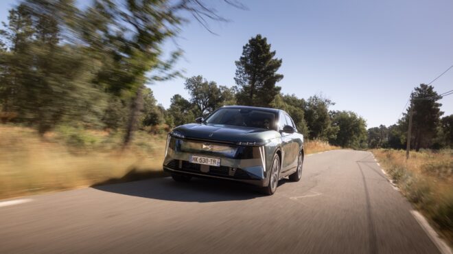 ds-n7-οδηγούμε-το-νέο-premium-suv-της-ds-564336565