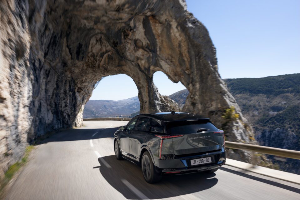 DS N°7: Οδηγούμε το νέο premium SUV της DS-1