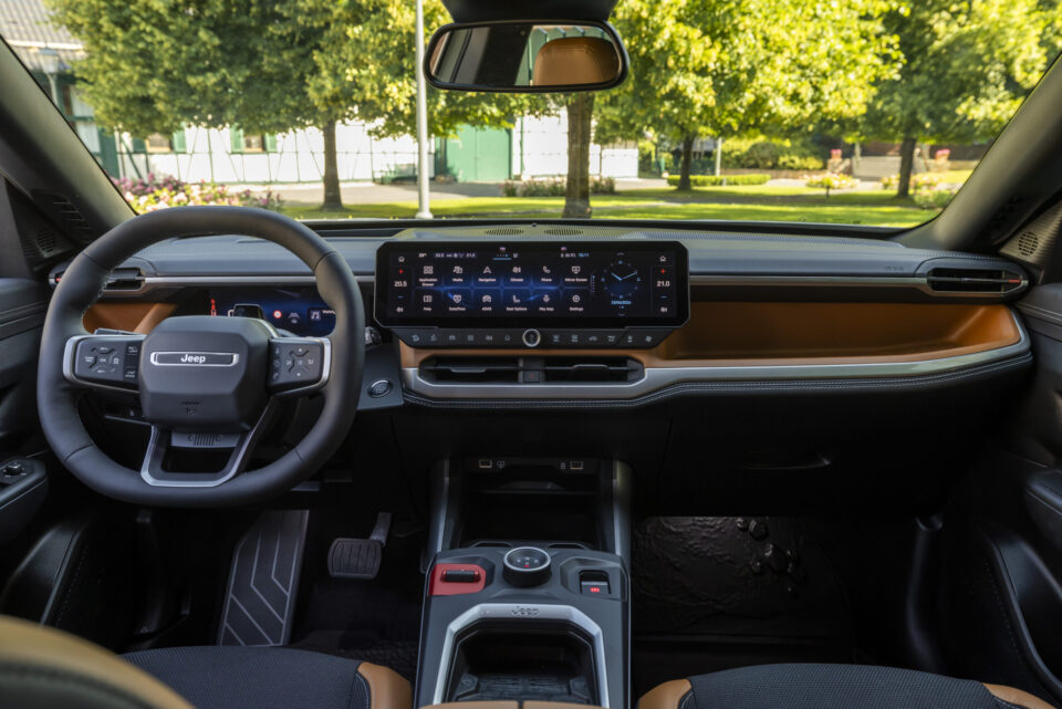 Οδηγούμε στη Γερμανία τα Jeep Compass PHEV & 4xe-4