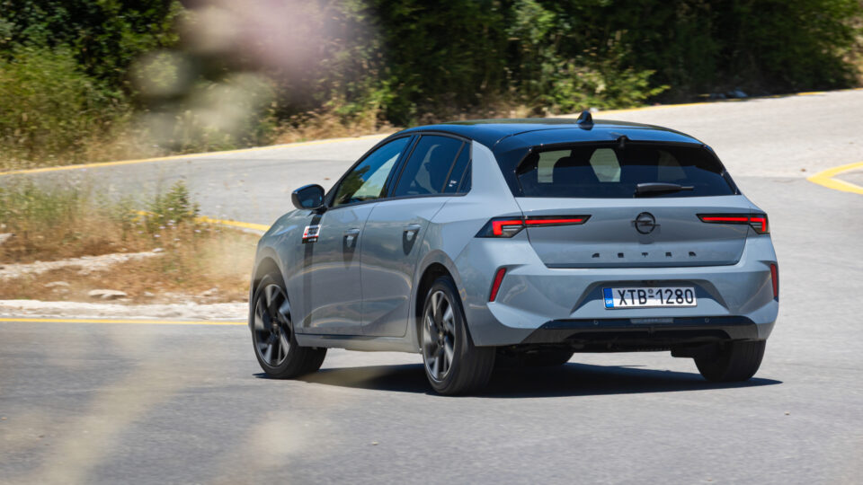 Δοκιμάζουμε το πετρελαιοκίνητο Opel Astra-1