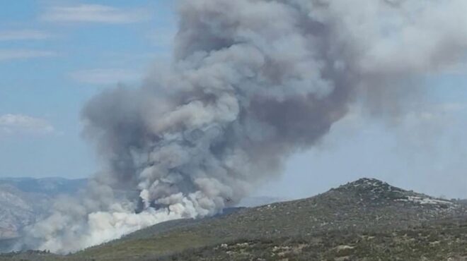meteo-η-φωτιά-στην-οινόη-δημιούργησε-τον-δι-564327070