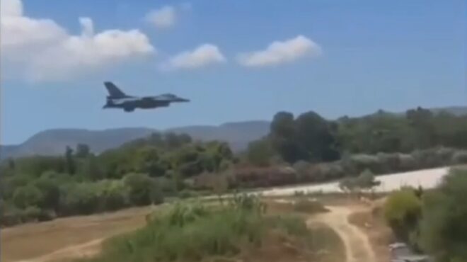 καρέ-καρέ-η-αναγκαστική-προσγείωση-564334324