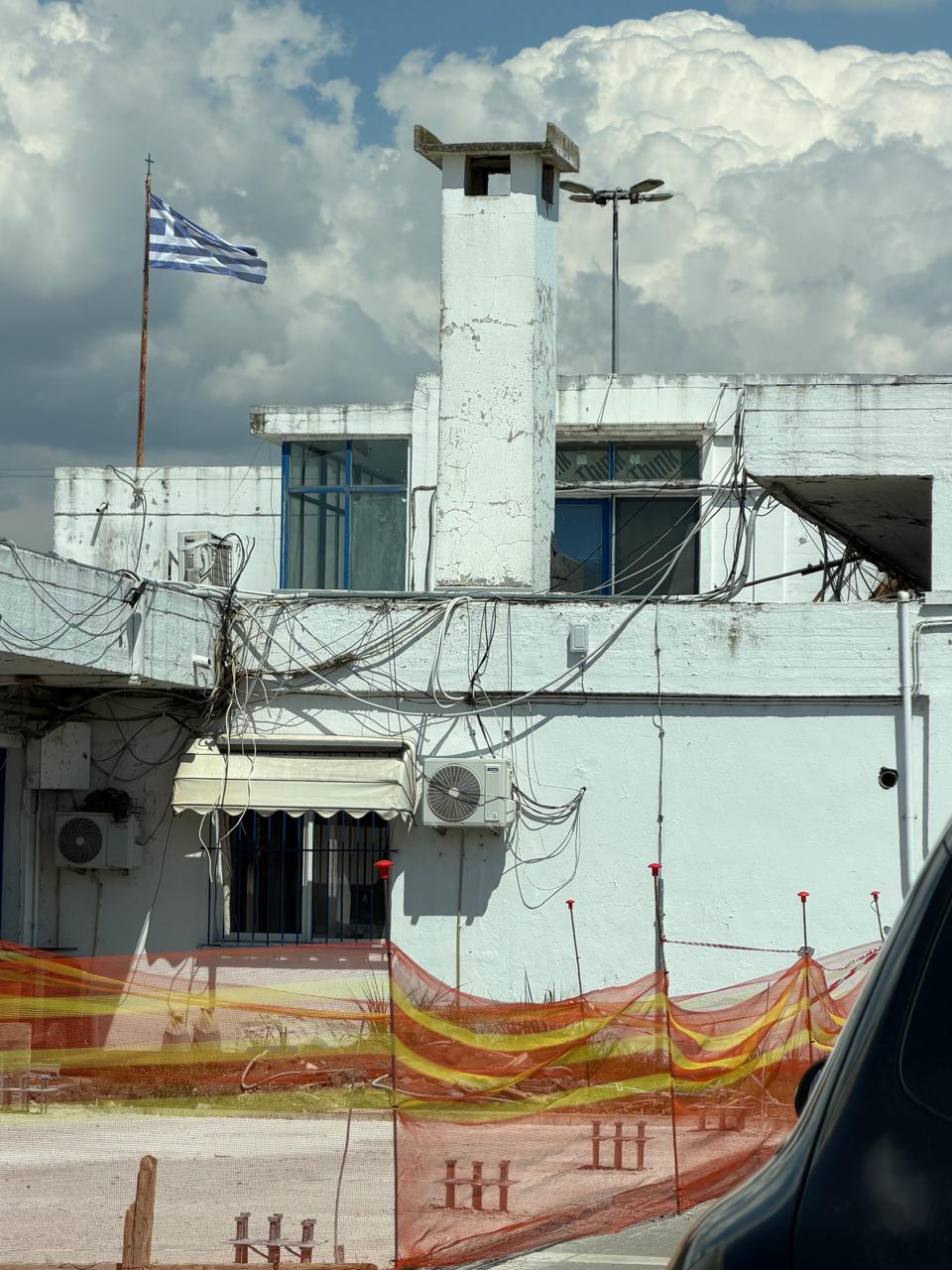 Σταθμός των Κήπων: Μεγάλες αναμονές και υποδομές στα όριά τους-3