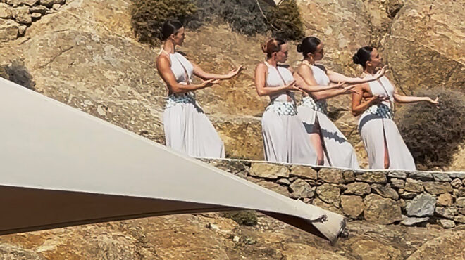 πλανήτης-μύκονος-564336958