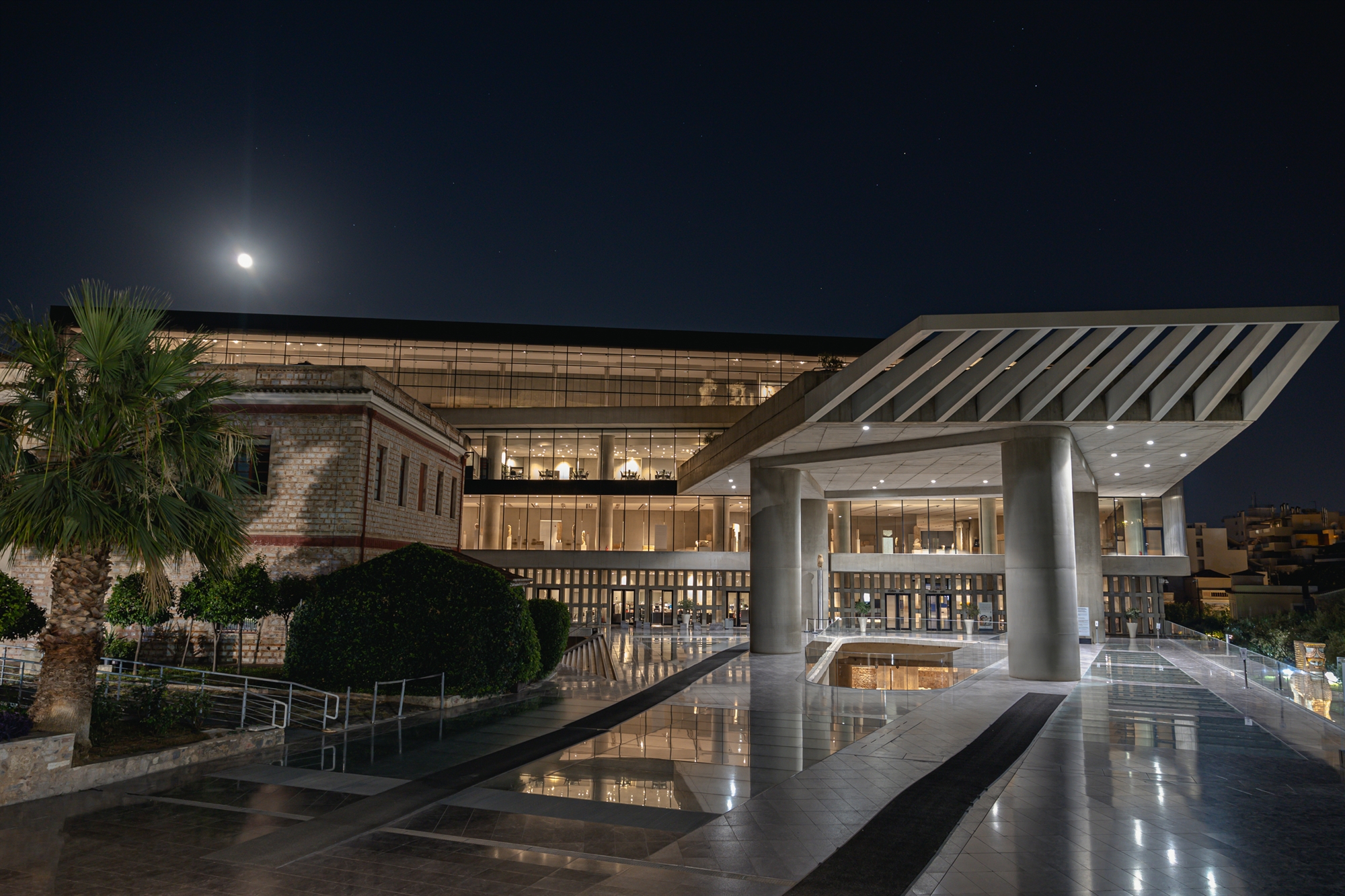 Αυγουστιάτικη πανσέληνος για όλους τους προορισμούς και τα γούστα-3
