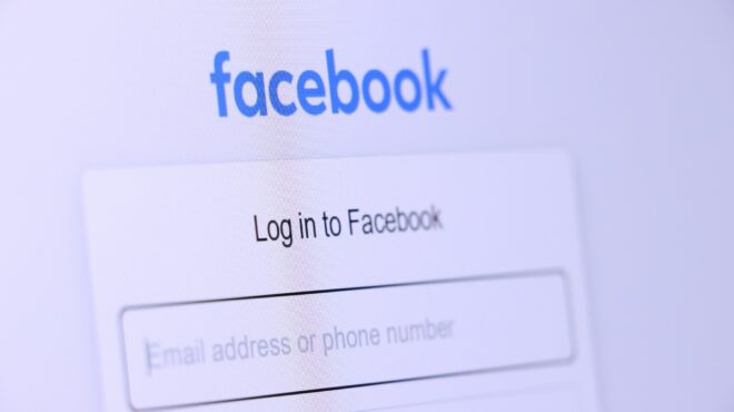facebook-προβλήματα-στη-σύνδεση-εκατοντάδ-564353824