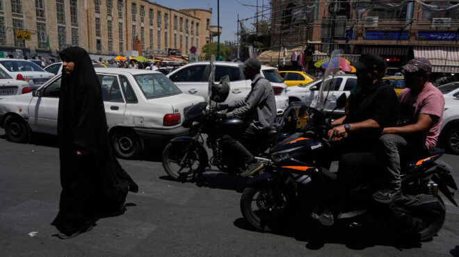 το-ιράν-έπληξε-χώρες-του-κόλπου-μετά-τι-564350326