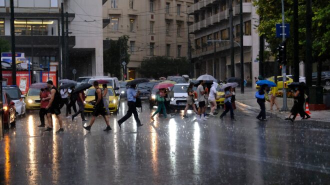 κακοκαιρία-καταιγίδα-με-κεραυνούς-στ-564364645