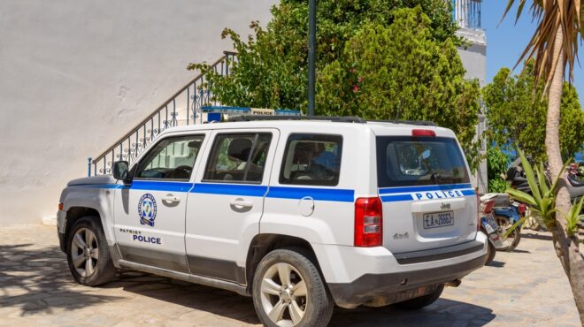 αίγιο-συνελήφθησαν-δύο-ανήλικοι-για-ε-564369025