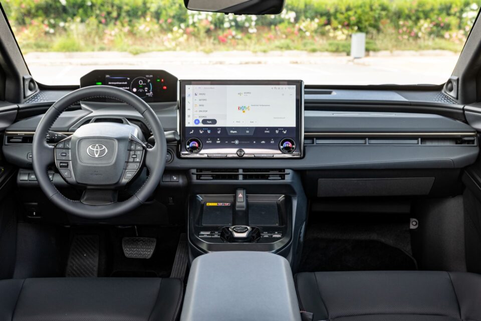 Δοκιμή: Toyota bZ4X 4WD με 343 ίππους-3