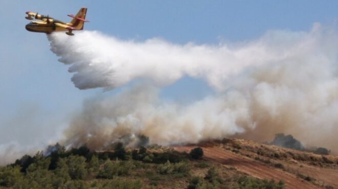 φωτιά-στο-ρέθυμνο-δύο-πυροσβέστες-βρέ-564373324