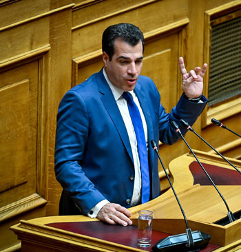 Τρίτη και καλύτερη-1